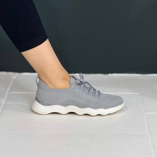 کتونی بندنما اسکچرز طوسی 137950