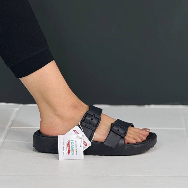صندل سیلیکونی اسکچرز مشکی 111590
