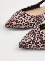 صندل مجلسی جورج انگلیسLeopard Print Sling Back Pointed Toe Shoes - Image 2