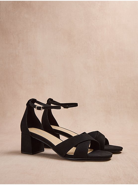 صندل مجلسی جورج انگلیس Black Faux Suede Cross Strap Block Heel Sandals