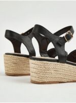 صندل مجلسی جورج انگلیسی Black Strappy Gold Tone Trim Wedge Sandals - Image 3