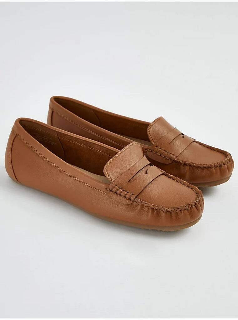 کفش کالج جورج انگلیس Tan Loafer Shoes