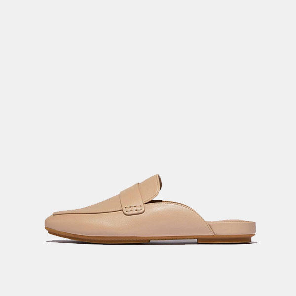 6 cream-fitflop-delicato-leather-mule-slipper