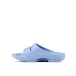 اسلیپر زنانه اوفوس OOFOS OOahh Recovery Slide Sandal – Ocean Blue - Image 2