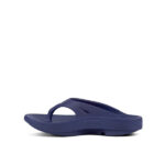اسلیپر زنانه اوفوس OOFOS OOriginal Thong Recovery Sandal – Navy Blue - Image 3