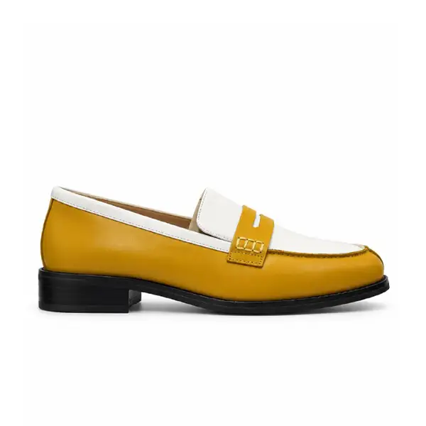 کفش کالج زنانه کلارکس Clarks Women's Loafers C38