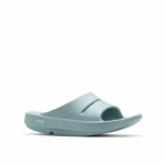 اسلیپر زنانه اوفوس OOFOS OOahh Sport Flex Slide – Ice Blue - Image 3