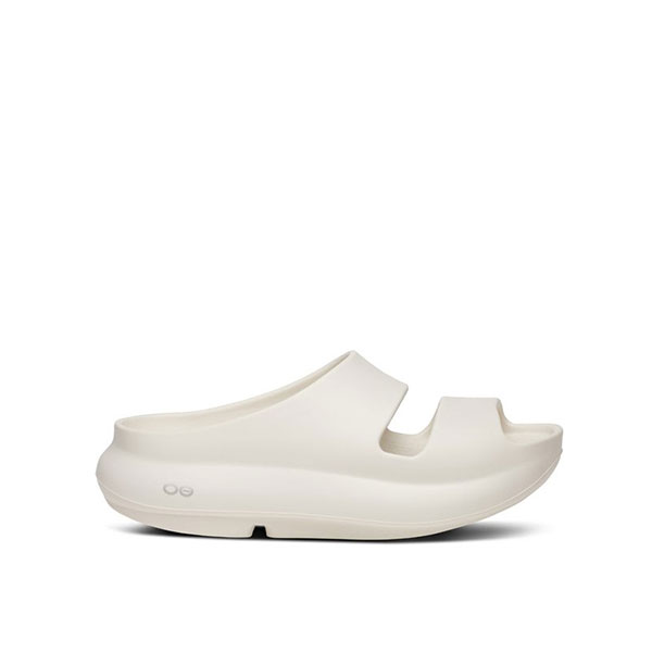 w1 اسلیپر زنانه اوفوس OOFOS OOahh PLUS Slide Sandal – Chalk - Image 1
